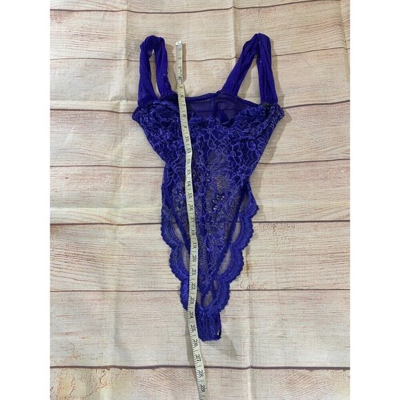 Victtoria Secet GOLD LABEL Y2K Sheer Lace Lingerie Body Suit - 36C - Picture 8 of 13